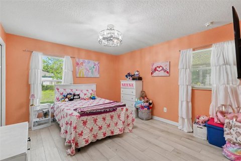 House in Dunnellon, Florida 4 bedrooms, 206.61 sq.m. № 2210151 - photo 17