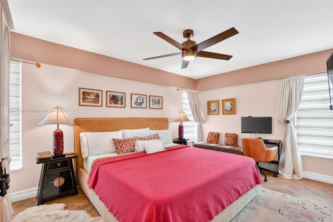 Condominio en venta en Miami Beach, Florida, 2 dormitorios, 81.57 m2 № 2034642 - foto 13