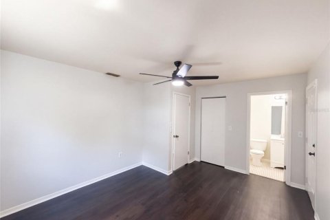 Villa ou maison à vendre à Lakeland, Floride: 3 chambres, 141.68 m2 № 2418708 - photo 4