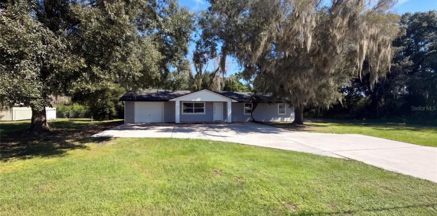 Villa ou maison à Lakeland, Floride 3 chambres, 141.68 m2 № 2418708