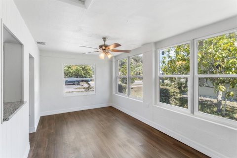 Villa ou maison à vendre à Clearwater, Floride: 2 chambres, 85.66 m2 № 1551008 - photo 5