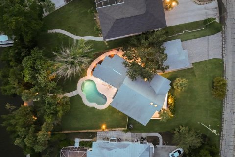 House in Sarasota, Florida 5 bedrooms, 297.75 sq.m. № 1893766 - photo 9