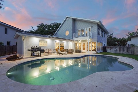 House in Sarasota, Florida 5 bedrooms, 297.75 sq.m. № 1893766 - photo 3