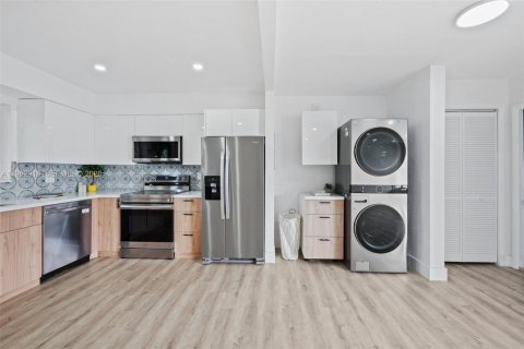 Villa ou maison à louer à Oakland Park, Floride: 3 chambres, 115.76 m2 № 2023939 - photo 7