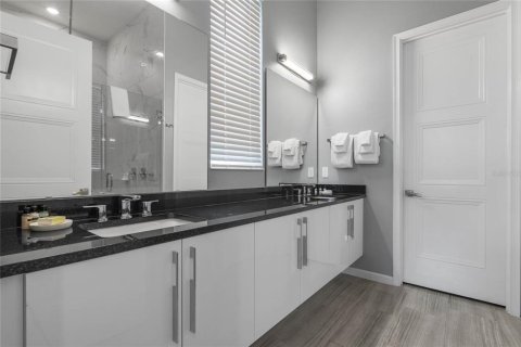 Villa ou maison à vendre à Davenport, Floride: 13 chambres, 607.77 m2 № 2310927 - photo 30