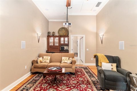 House in Gainesville, Florida 3 bedrooms, 496.1 sq.m. № 2123423 - photo 30