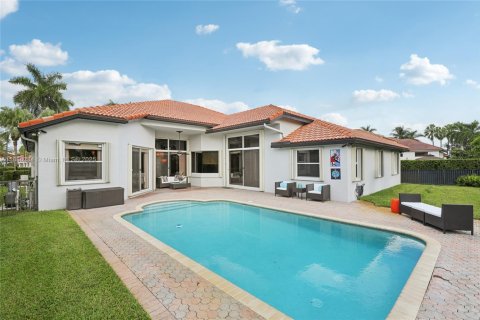 Casa en venta en Miramar, Florida, 6 dormitorios, 318.47 m2 № 1950711 - foto 29