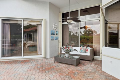 Casa en venta en Miramar, Florida, 6 dormitorios, 318.47 m2 № 1950711 - foto 27