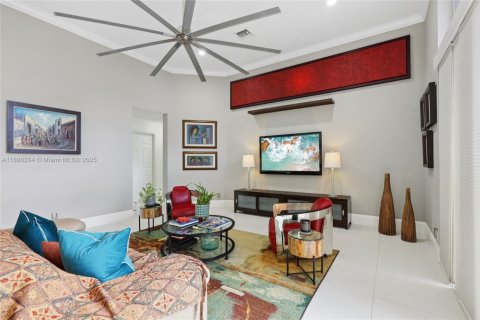 Casa en venta en Miramar, Florida, 6 dormitorios, 318.47 m2 № 1950711 - foto 11