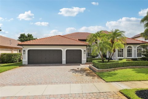 Casa en venta en Miramar, Florida, 6 dormitorios, 318.47 m2 № 1950711 - foto 1