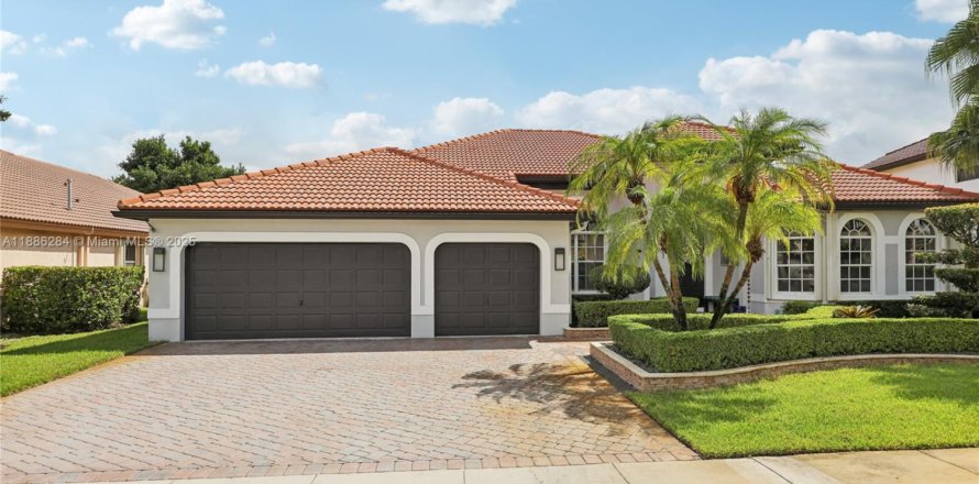 Casa en Miramar, Florida 6 dormitorios, 318.47 m2 № 1950711