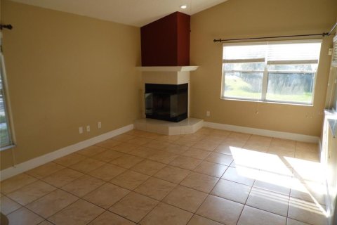 House in Orlando, Florida 3 bedrooms, 156.73 sq.m. № 2167190 - photo 4