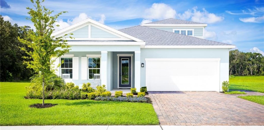 House in Lady Lake, Florida 3 bedrooms, 187.76 sq.m. № 2147870