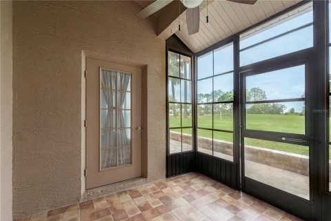 Casa en venta en New Port Richey, Florida, 2 dormitorios, 152.55 m2 № 1815769 - foto 28