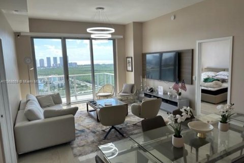 Condo in North Miami Beach, Florida, 3 bedrooms  № 1715081 - photo 27
