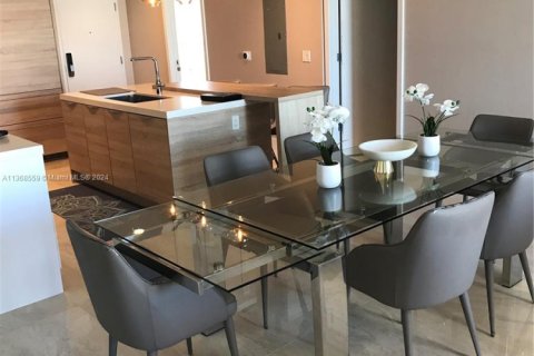 Condo in North Miami Beach, Florida, 3 bedrooms  № 1715081 - photo 10