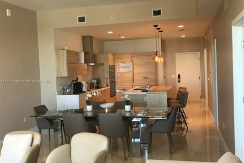 Condo in North Miami Beach, Florida, 3 bedrooms  № 1715081 - photo 14