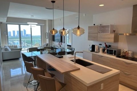 Condo in North Miami Beach, Florida, 3 bedrooms  № 1715081 - photo 29