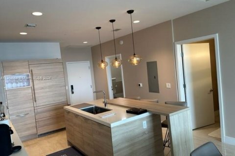 Condo in North Miami Beach, Florida, 3 bedrooms  № 1715081 - photo 18