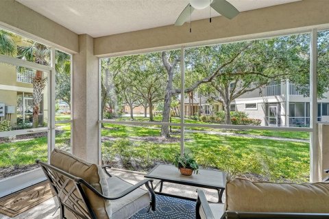 Condominio en venta en Lakewood Ranch, Florida, 2 dormitorios, 167.6 m2 № 1822380 - foto 3