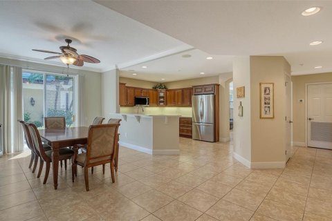 Condominio en venta en Lakewood Ranch, Florida, 2 dormitorios, 167.6 m2 № 1822380 - foto 12