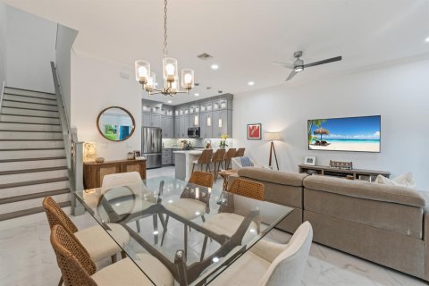 Adosado en venta en Stuart, Florida, 3 dormitorios, 162.76 m2 № 2085647 - foto 14