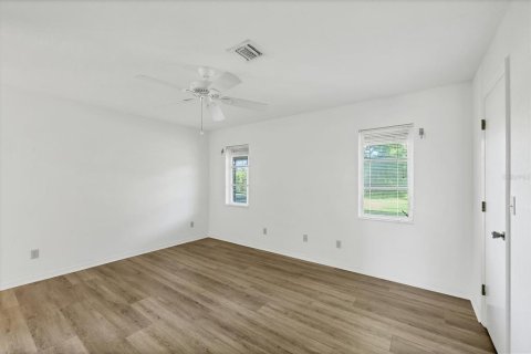 House in Venice, Florida 3 bedrooms, 147.53 sq.m. № 1792712 - photo 20