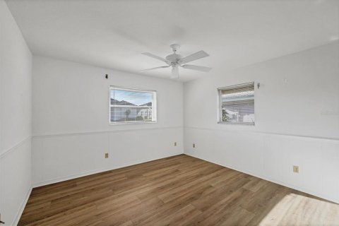 House in Venice, Florida 3 bedrooms, 147.53 sq.m. № 1792712 - photo 24