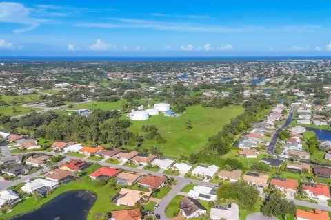 House in Venice, Florida 3 bedrooms, 147.53 sq.m. № 1792712 - photo 6