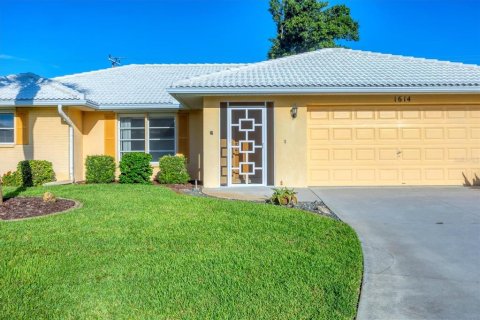 House in Venice, Florida 3 bedrooms, 147.53 sq.m. № 1792712 - photo 12
