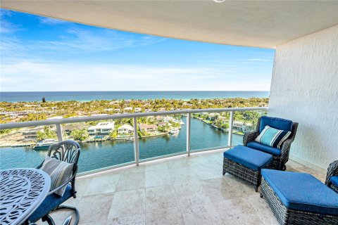 Condo in Aventura, Florida, 2 bedrooms  № 1953388 - photo 12