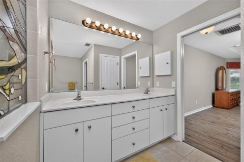 Villa ou maison à vendre à Rotonda, Floride: 3 chambres, 222.22 m2 № 2302784 - photo 19