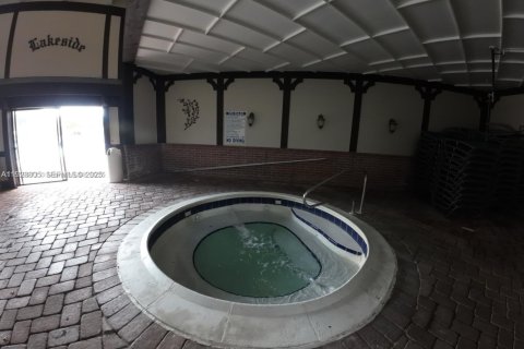 Copropriété à louer à Lauderhill, Floride: 1 chambre, 74.32 m2 № 1982726 - photo 12