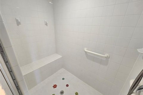 Casa en venta en Cape Coral, Florida, 3 dormitorios, 157.19 m2 № 2258282 - foto 13