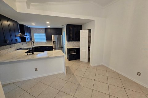 Casa en venta en Cape Coral, Florida, 3 dormitorios, 157.19 m2 № 2258282 - foto 6
