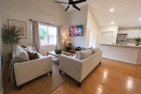 Copropriété à vendre à Tampa, Floride: 2 chambres, 111.11 m2 № 2111909 - photo 8