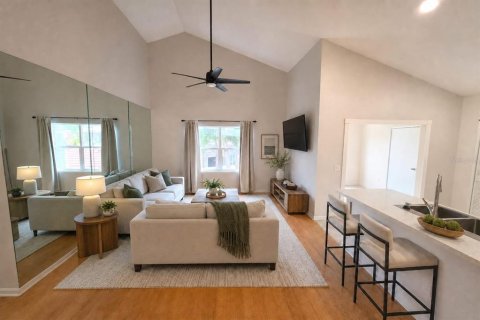 Copropriété à vendre à Tampa, Floride: 2 chambres, 111.11 m2 № 2111909 - photo 7
