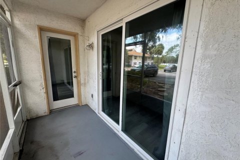 Condo in Ocala, Florida, 2 bedrooms  № 1909602 - photo 26