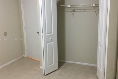 Condominio en venta en Lauderhill, Florida, 2 dormitorios, 94.39 m2 № 1871371 - foto 21
