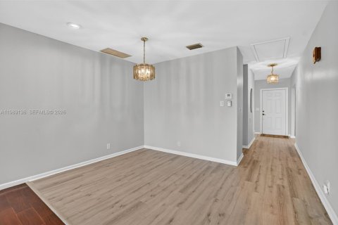 Copropriété à vendre à Boca Raton, Floride: 2 chambres, 123.75 m2 № 2069715 - photo 13