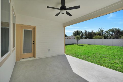 House in Palm Coast, Florida 4 bedrooms, 191.66 sq.m. № 1908153 - photo 15