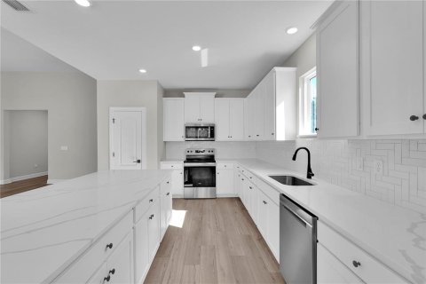 Casa en venta en Palm Coast, Florida, 4 dormitorios, 191.66 m2 № 1908153 - foto 6