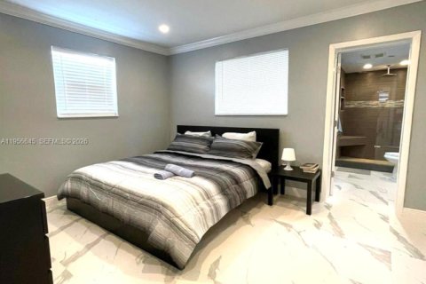 Casa en alquiler en Hallandale Beach, Florida, 3 dormitorios, 119.75 m2 № 2010569 - foto 18
