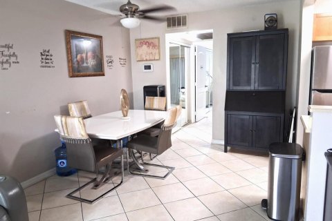 Copropriété à vendre à West Palm Beach, Floride: 1 chambre, 71.91 m2 № 2270889 - photo 8