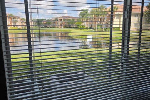Copropriété à vendre à Port St. Lucie, Floride: 2 chambres, 98.38 m2 № 2077746 - photo 10