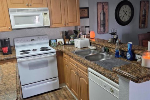 Copropriété à vendre à Port St. Lucie, Floride: 2 chambres, 98.38 m2 № 2077746 - photo 6