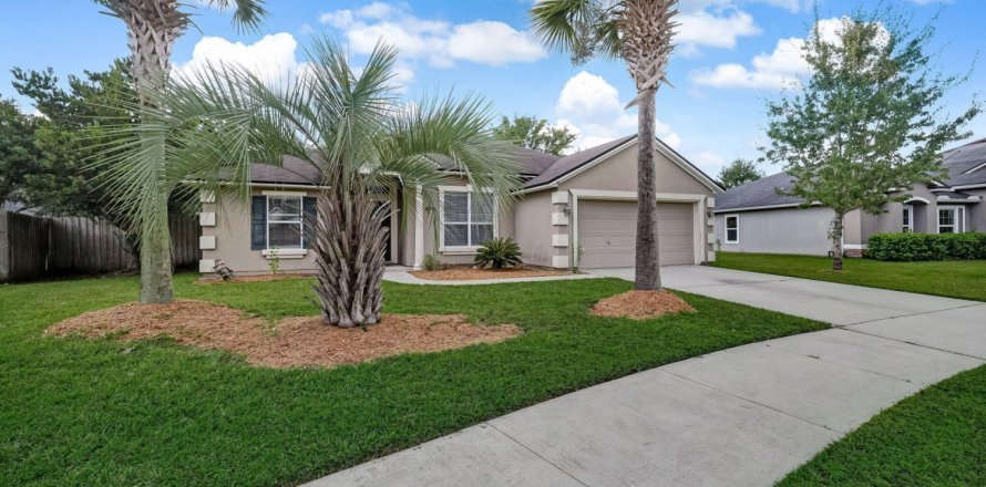 House in Jacksonville, Florida 3 bedrooms, 193.79 sq.m. № 773046