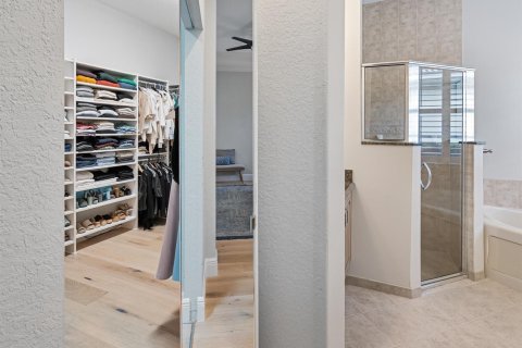 Купить виллу или дом в Юпитер, Флорида 11 комнат, 338.72м2, № 2146599 - фото 24