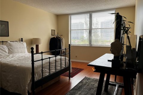 Condominio en venta en Aventura, Florida, 1 dormitorio, 85.28 m2 № 1939554 - foto 14