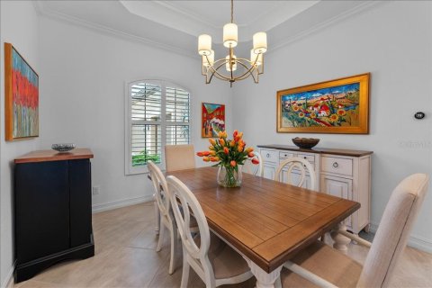 House in LAKEWOOD NATIONAL in Lakewood Ranch, Florida 4 bedrooms, 285.95 sq.m. № 2152182 - photo 23